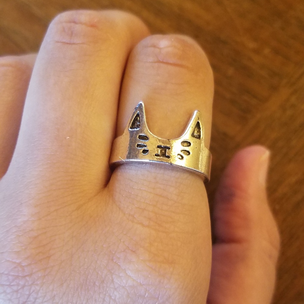 NWOT Adorable Cat Ring - Picture 7 of 8
